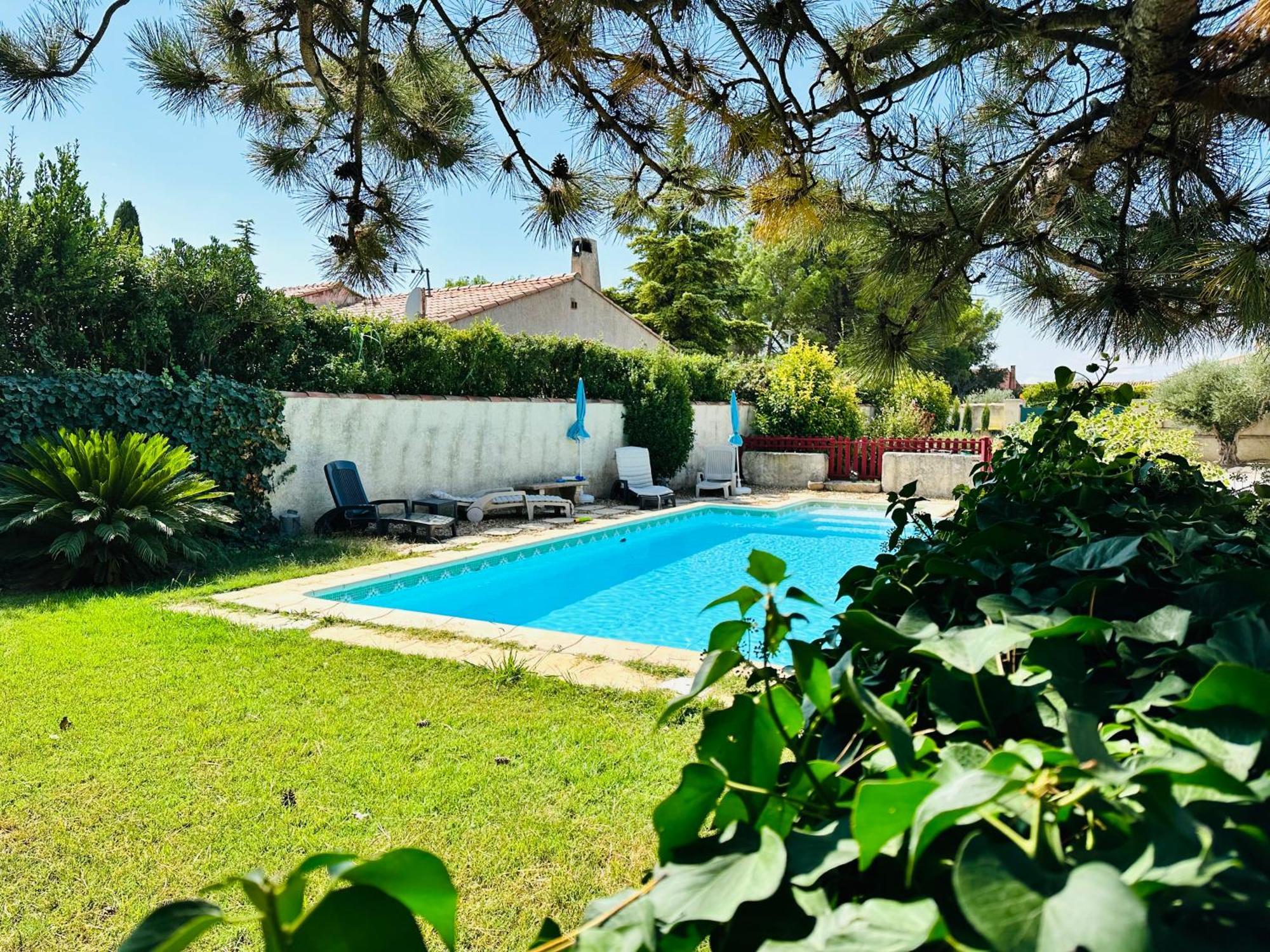 La Pitchoune : Gite Aux Pieds Des Alpilles 穆里耶 外观 照片